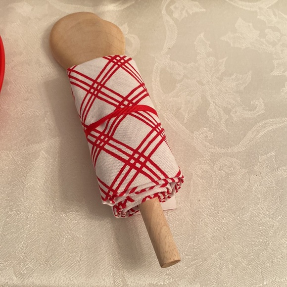 HALLMARK FRESH BAKED COOKIES CERAMIC PLATTER AND SPOON WITH TOWEL - Picture 4 of 6